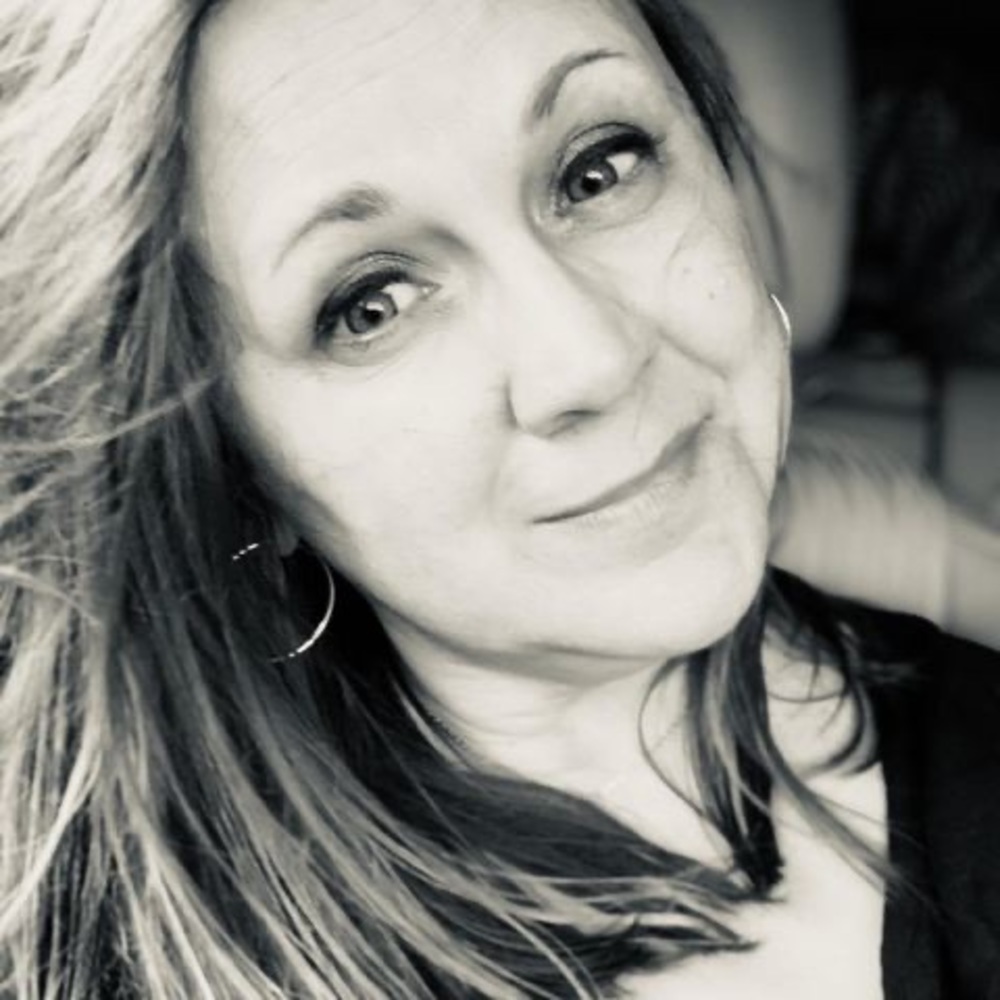 Meet your Posher, Julie